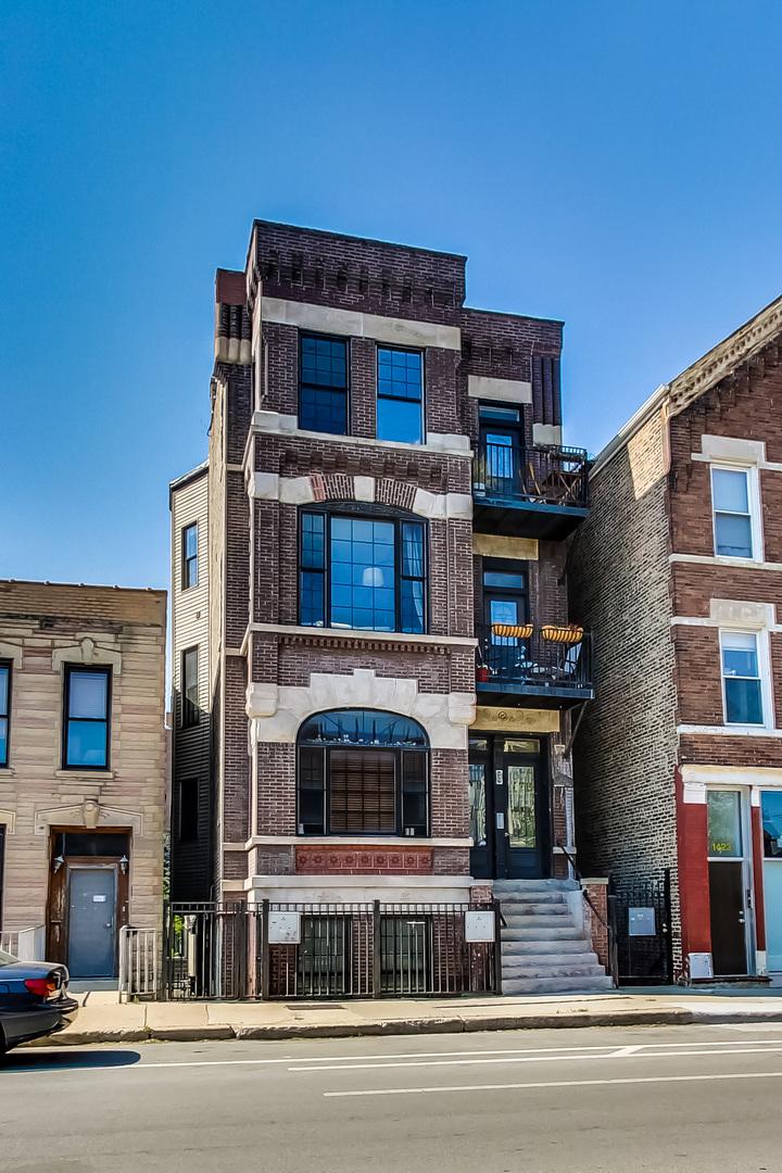 1421 W Augusta Blvd. #3R, Chicago, IL 60642