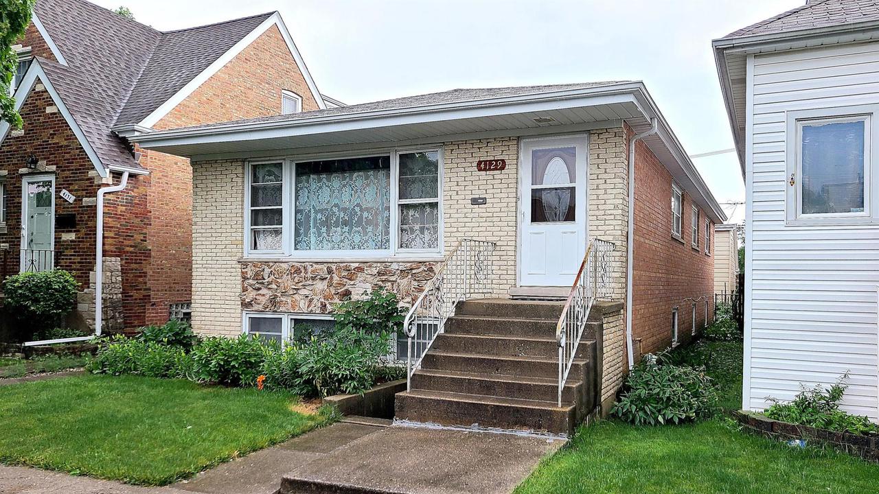 4129 N Meade Ave., Chicago, IL 60634