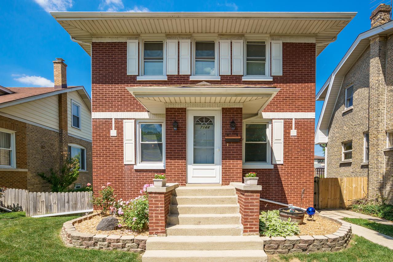 7144 N Oleander Ave., Chicago, IL 60631