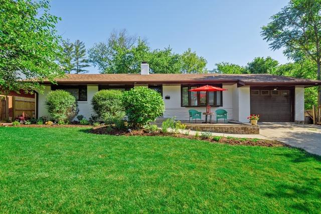 414 Austin St., Downers Grove, IL 60515