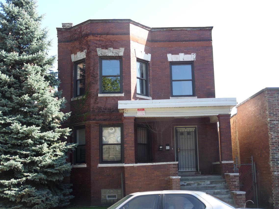 7053 S Eberhart Ave., Chicago, IL 60637