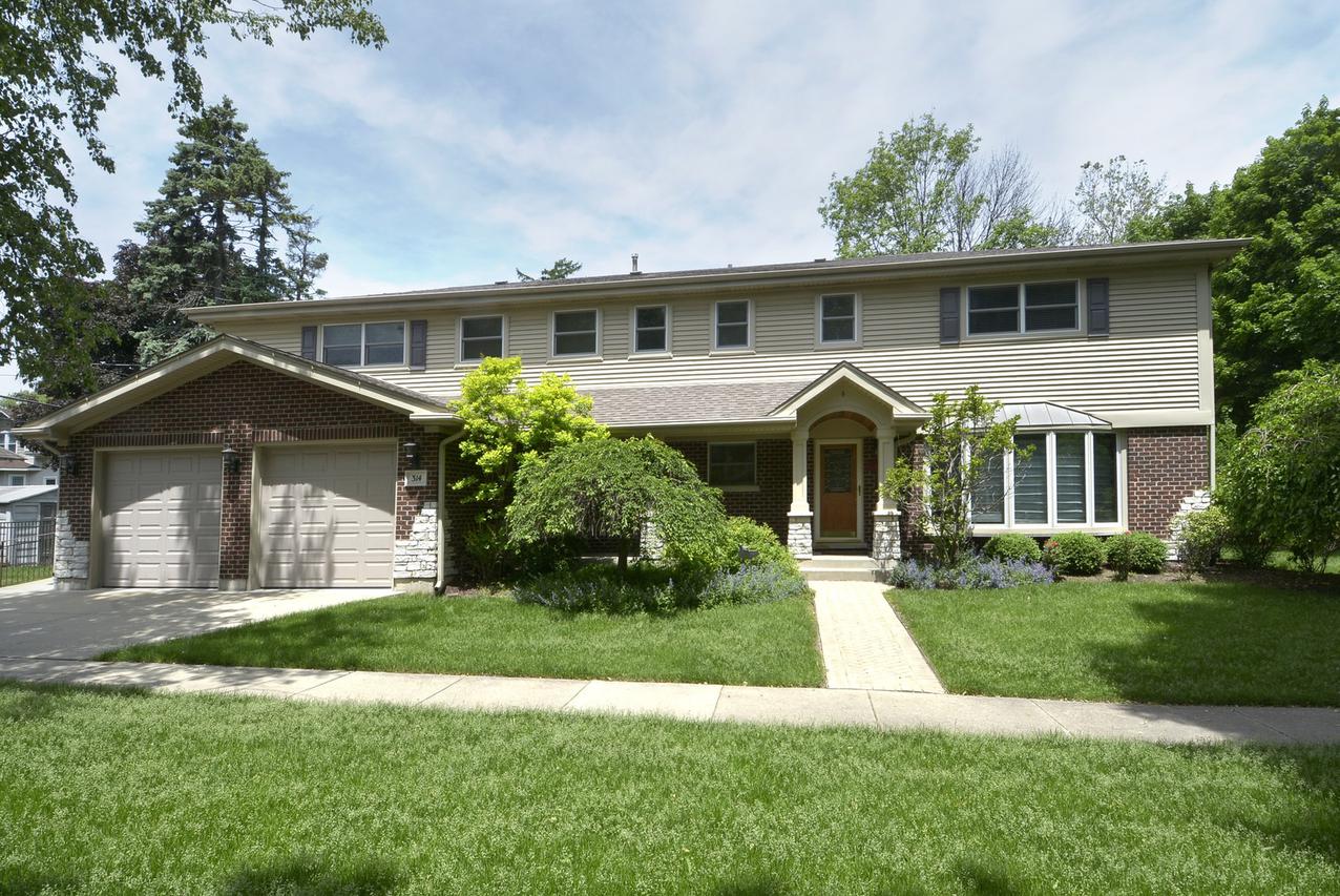 314 E Eastman St., Arlington Heights, IL 60004