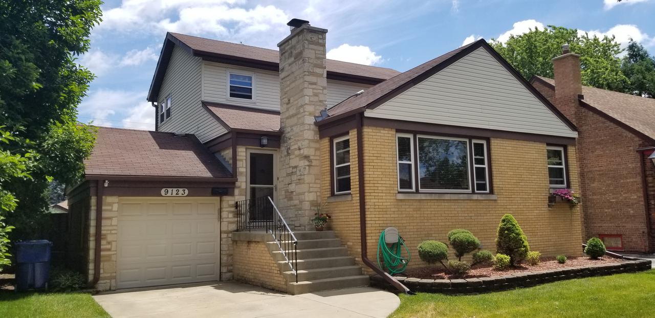 9123 Sproat Ave., Oak Lawn, IL 60453