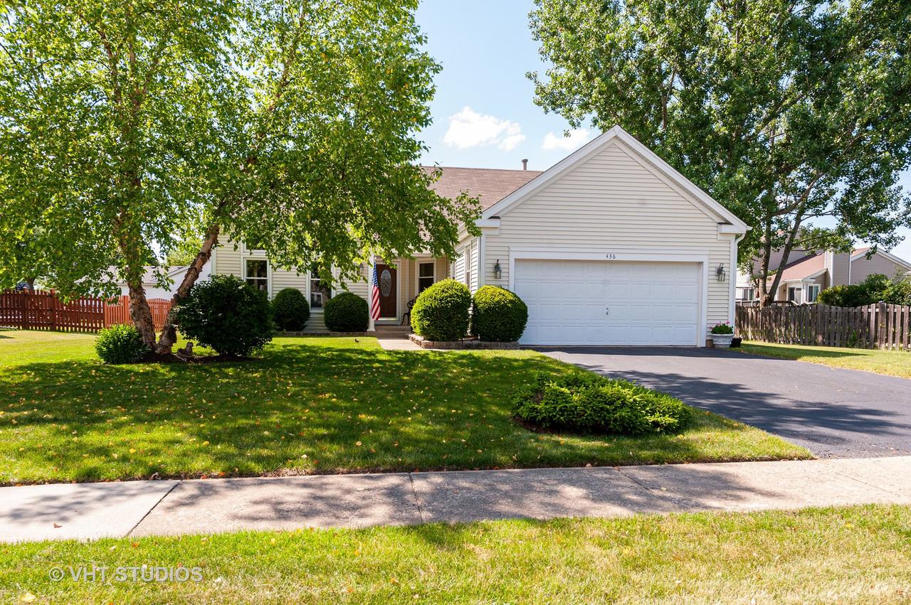 436 Conestoga Tr., Cary, IL 60013