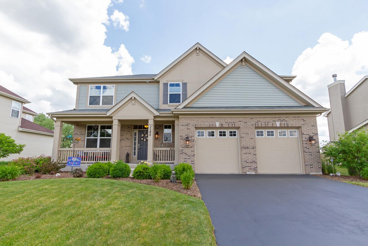 1185 Waterfront Ln., Pingree Grove, IL 60140