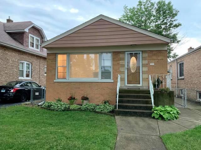 8141 45th St., Lyons, IL 60534
