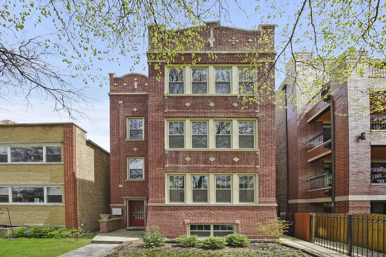 5007 N California Ave. #3, Chicago, IL 60625