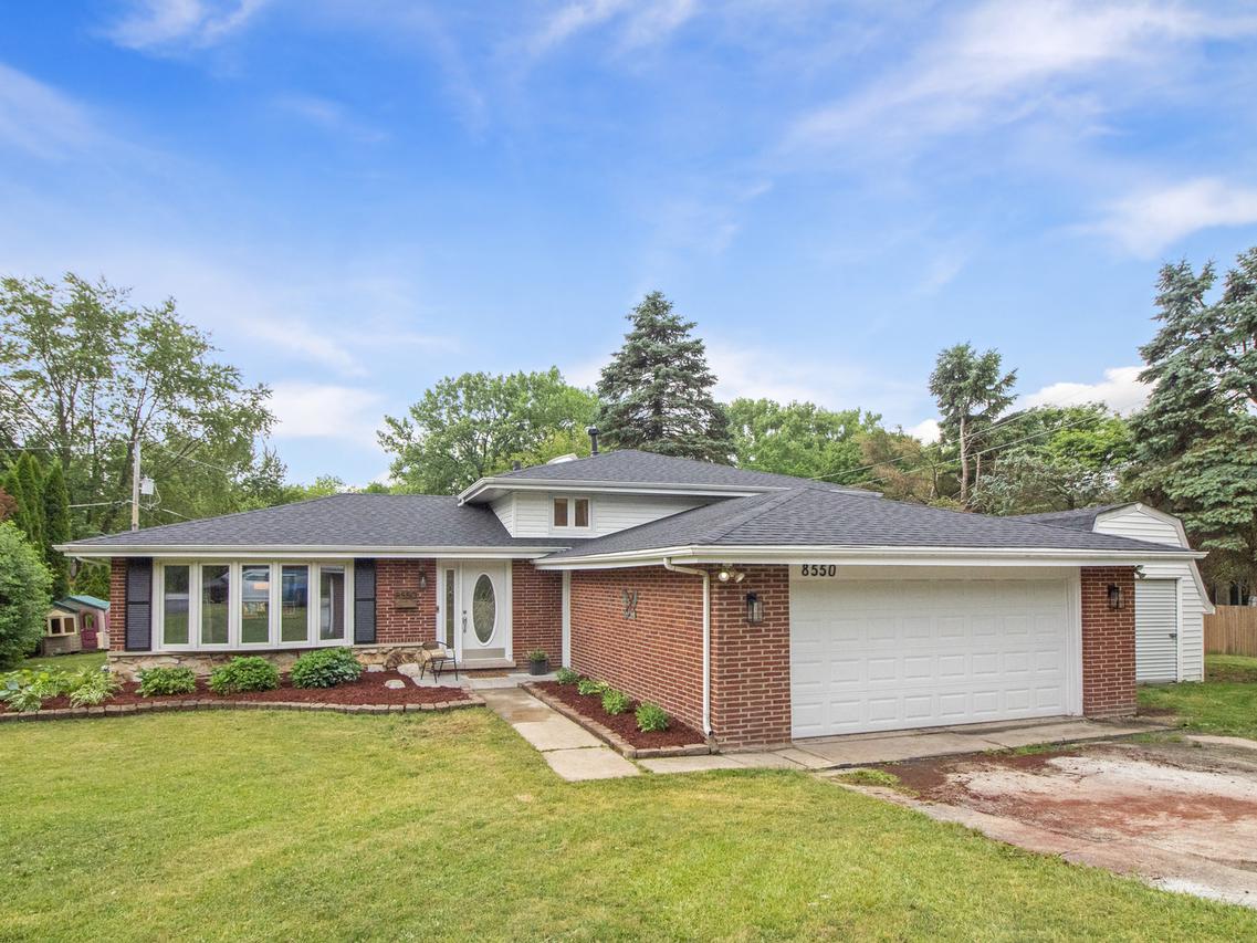 8550 W 132nd Pl., Palos Park, IL 60464