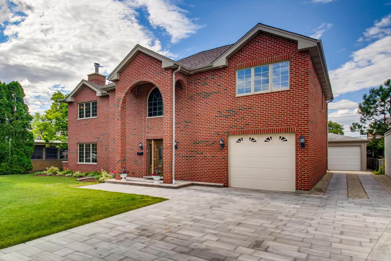 7968 W Bryn Mawr Ave., Norwood Park Township, IL 60631