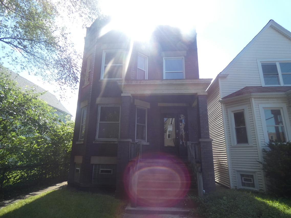 7616 S Dante Ave., Chicago, IL 60619