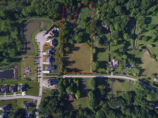 14211 W. Hickory Ave., Lemont, IL 60439