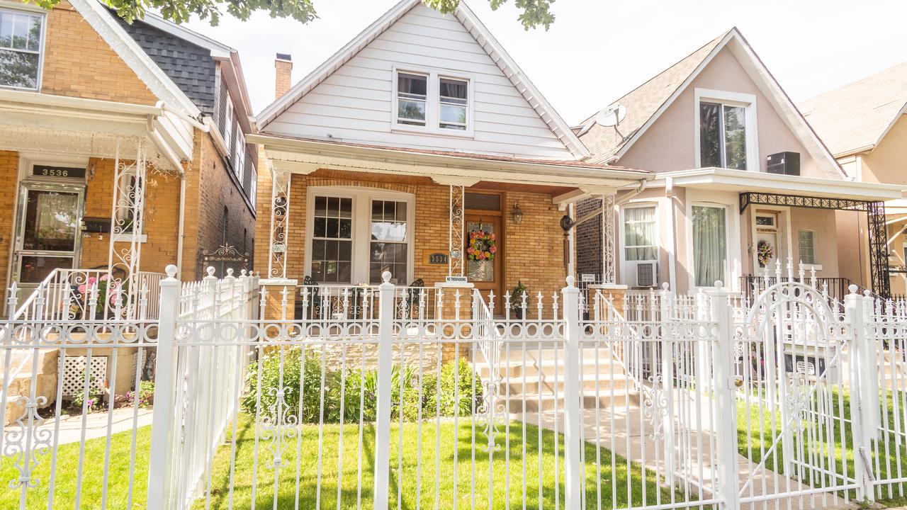 3534 W Beach Ave., Chicago, IL 60651