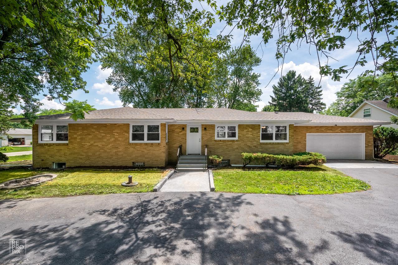 2800 Ardith St., Joliet, IL 60435