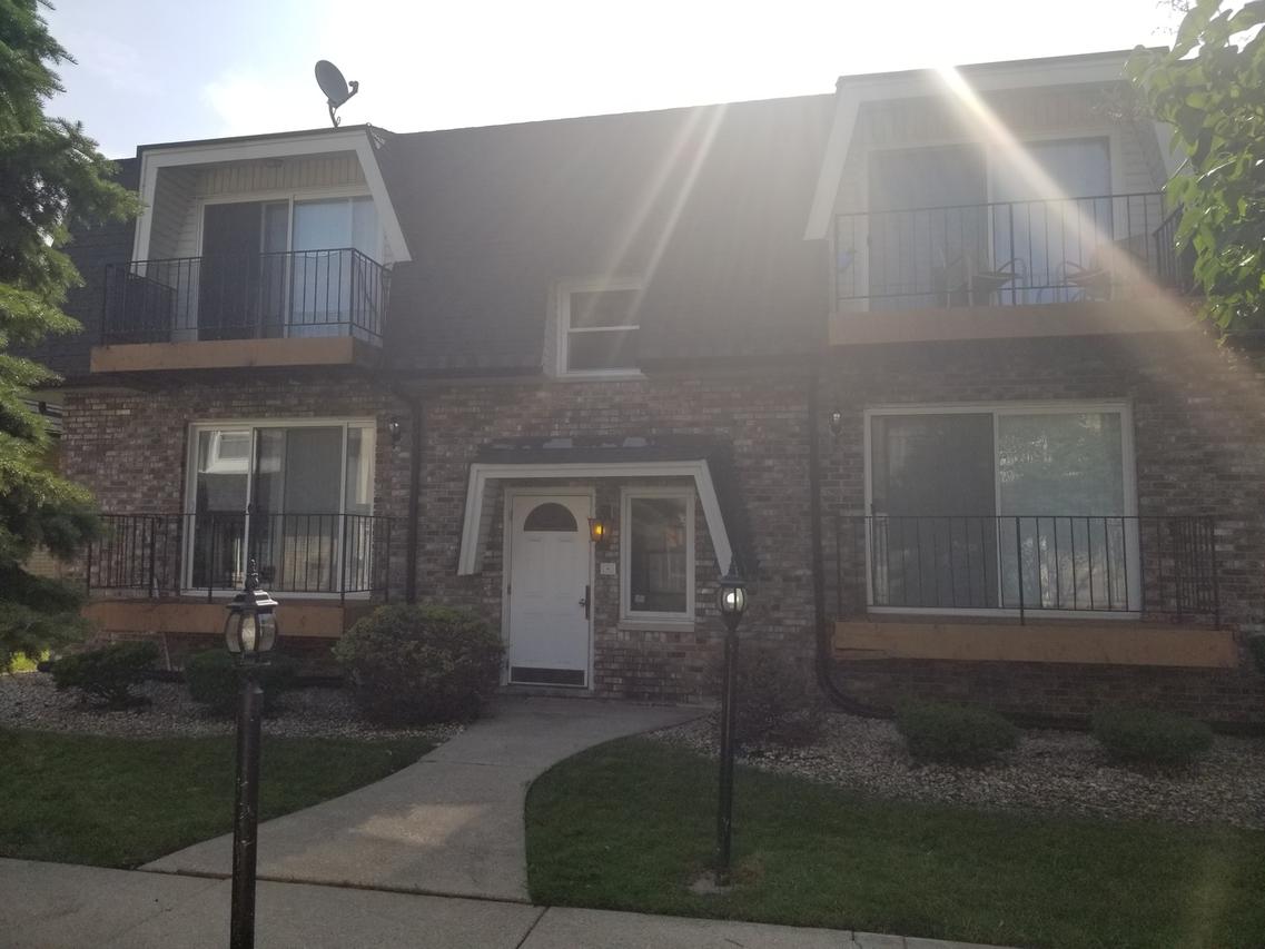 10422 Major Ave., Oak Lawn, IL 60453