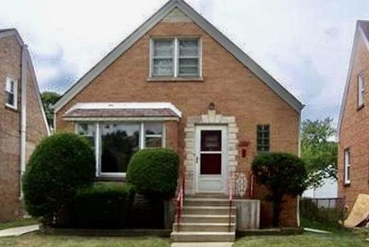 320 Hyde Park Ave., Bellwood, IL 60104