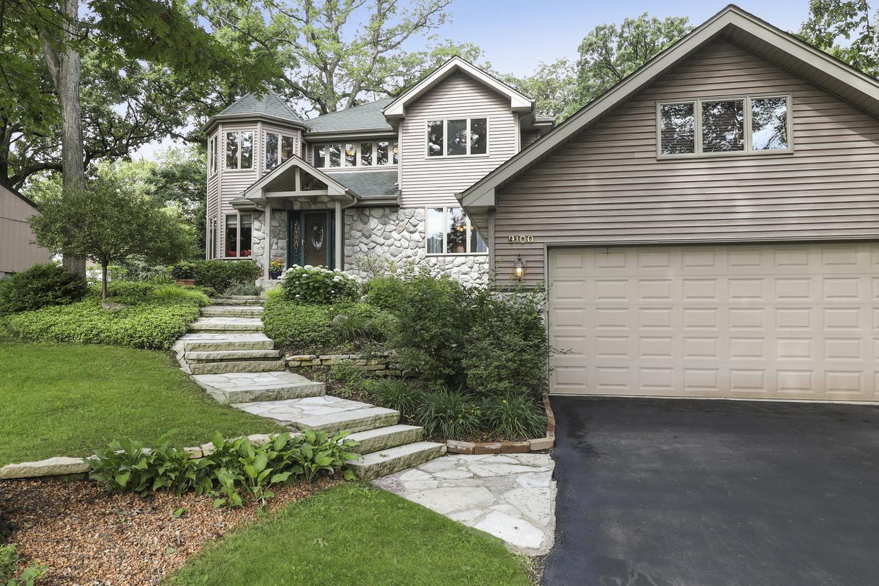9100 Kearney Rd., Darien, IL 60561
