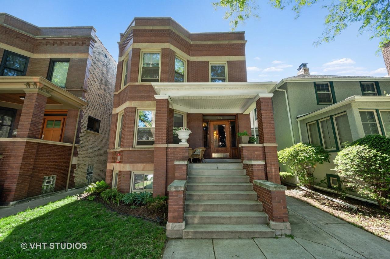 4726 N Artesian Ave., Chicago, IL 60625
