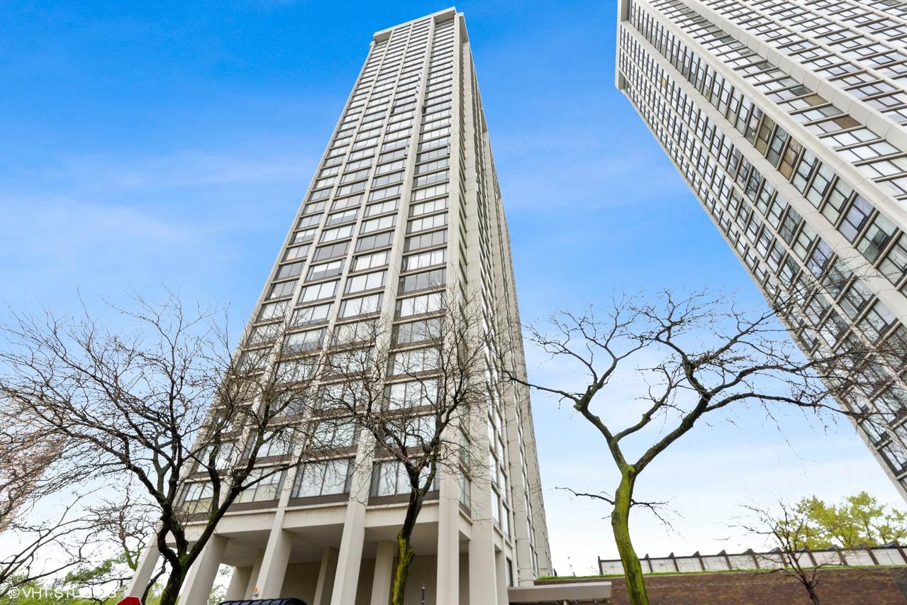 5455 N Sheridan Rd. #2111, Chicago, IL 60640