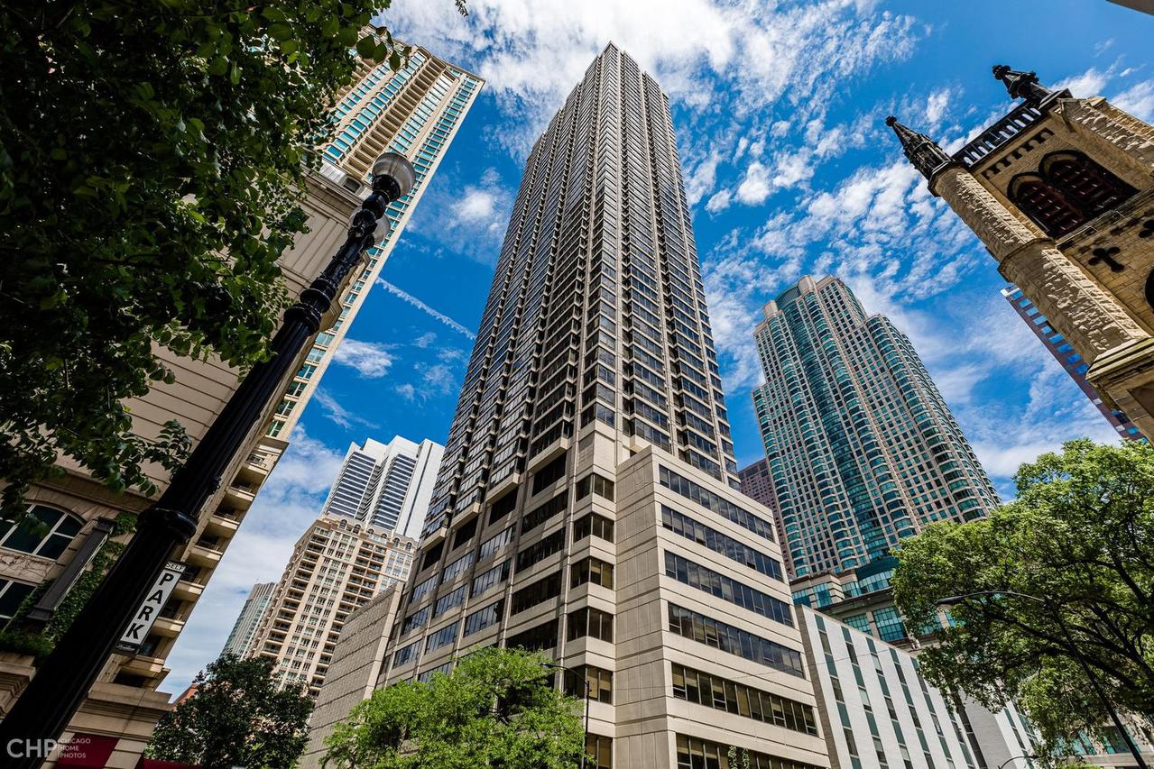 30 E Huron St. #1009, Chicago, IL 60611
