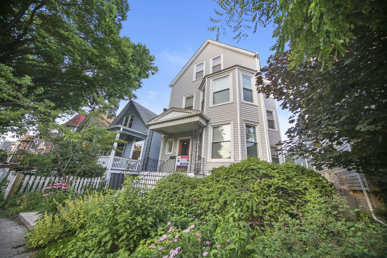 2421 N Drake Ave., Chicago, IL 60647