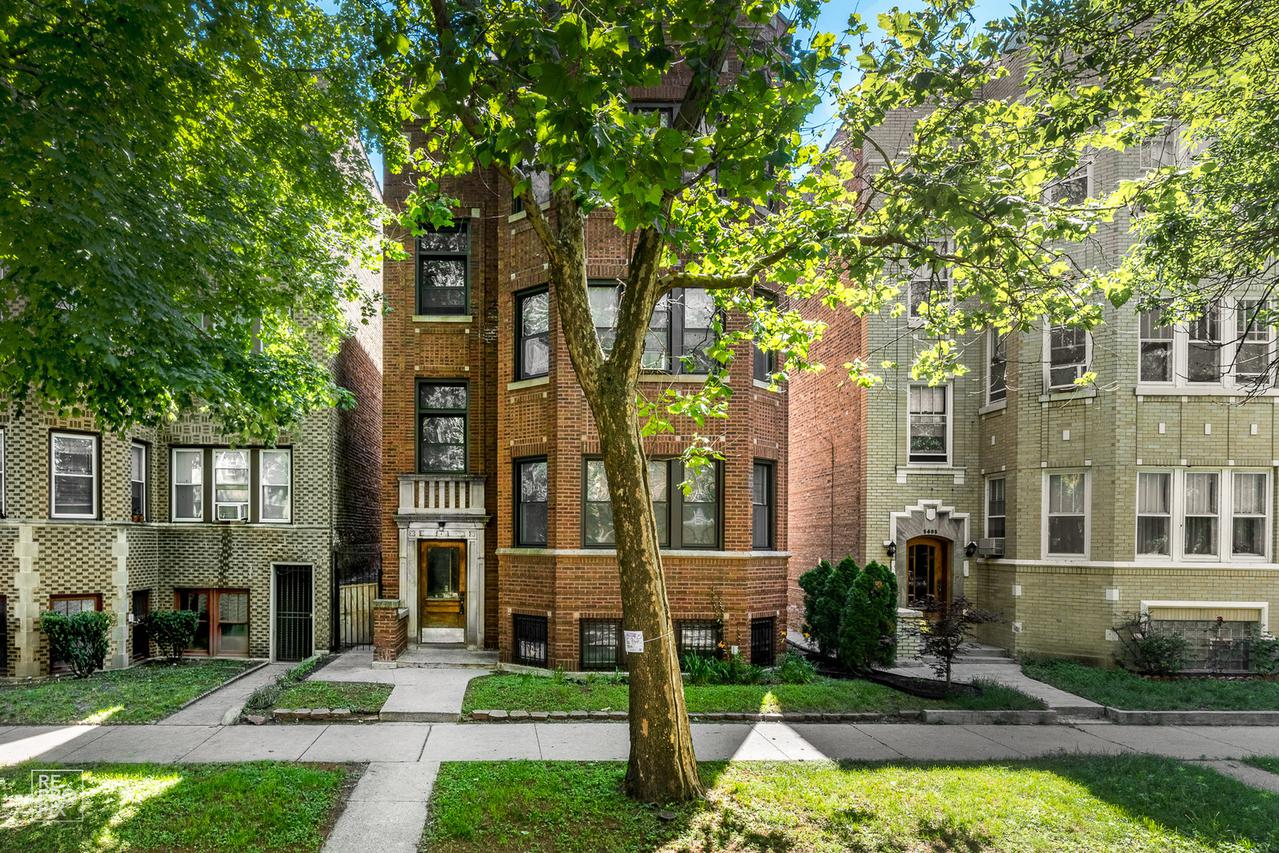 5409 N Campbell Ave., Chicago, IL 60625