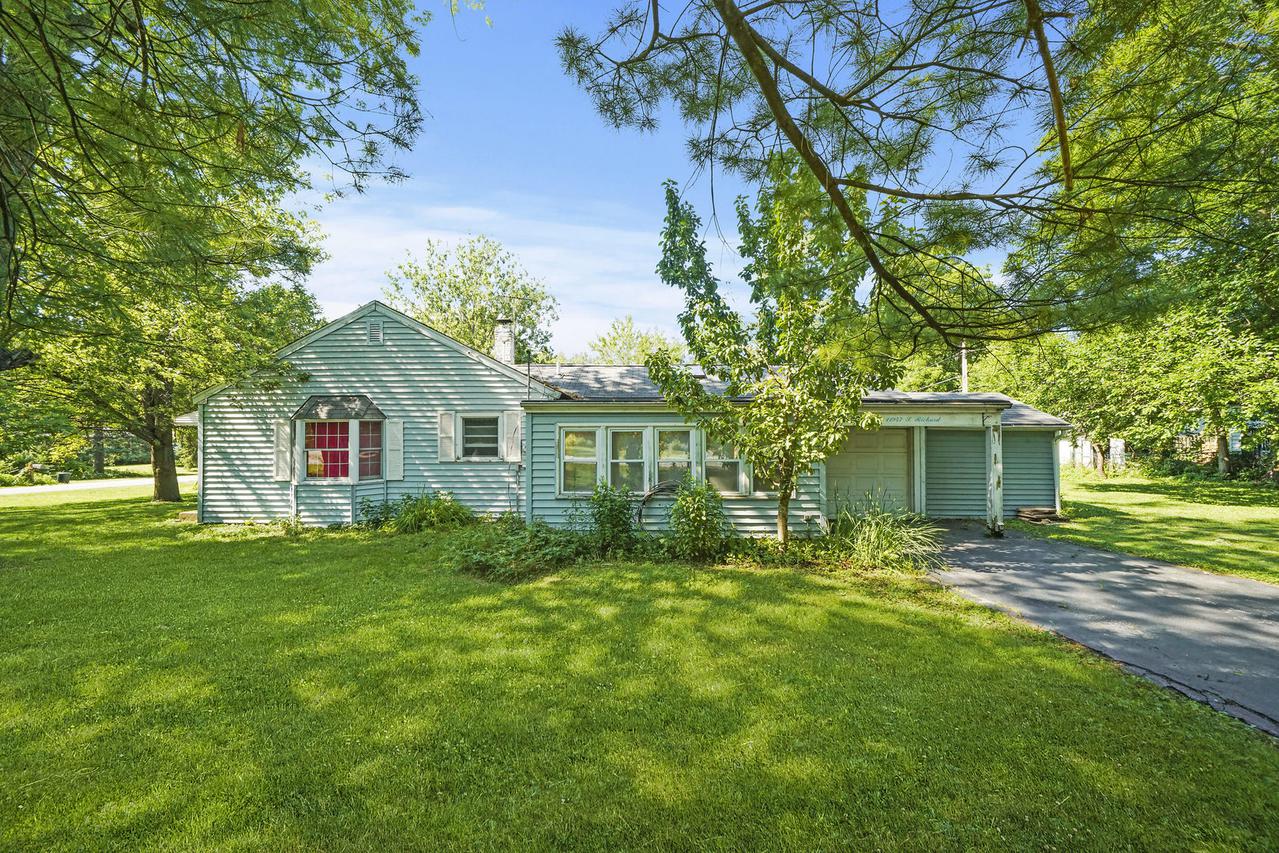 11947 S Richard Ave., Palos Heights, IL 60463