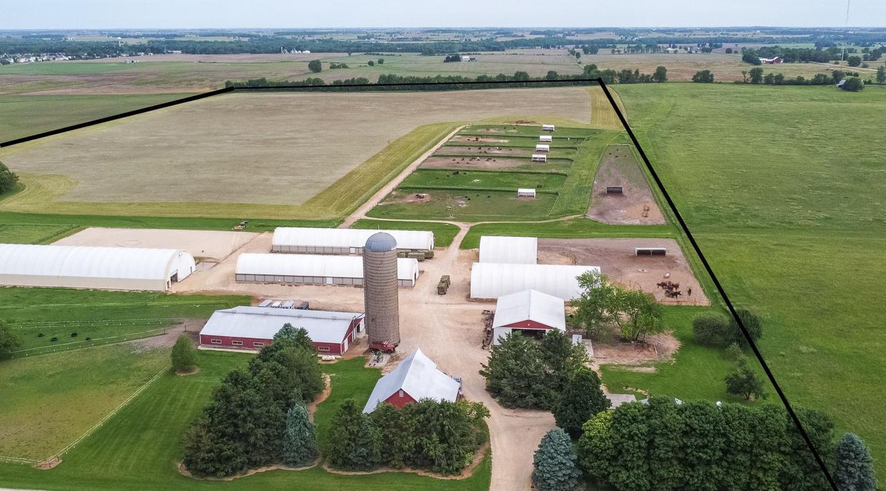 6135 Base Line Rd., Kirkland, IL 60146