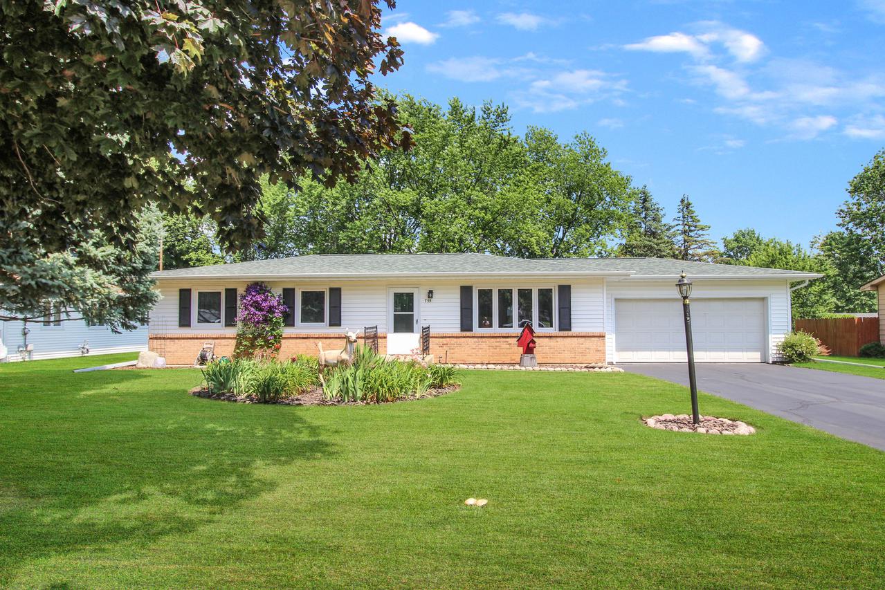 755 Brad Mar Dr., Freeport, IL 61032