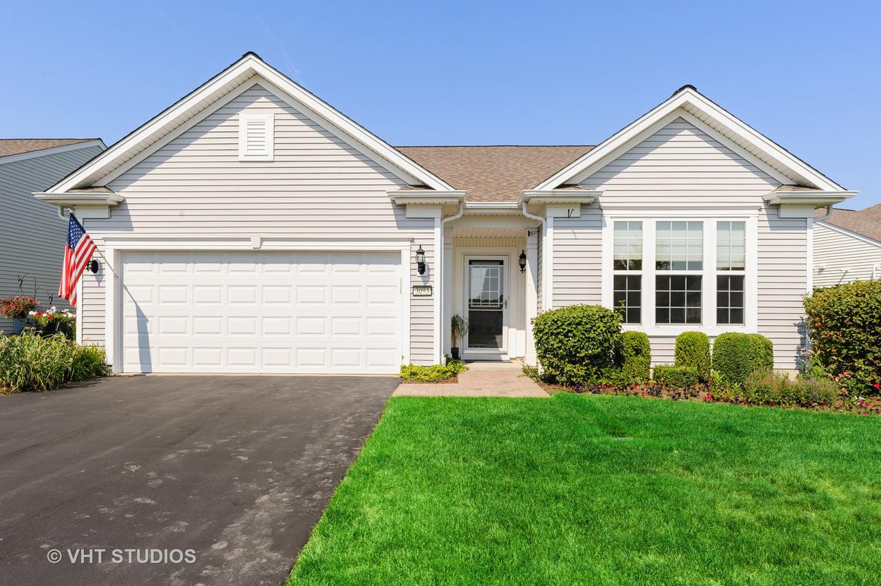 3093 Epstein Cir., Mundelein, IL 60060