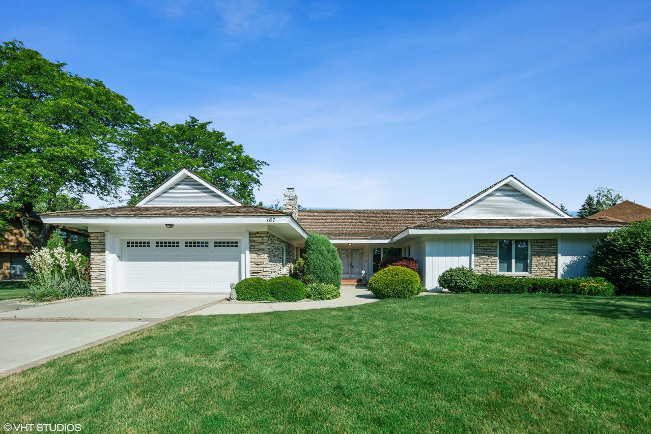 167 Carriage Way Dr., Burr Ridge, IL 60527