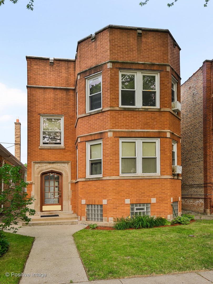 6429 N Maplewood Ave., Chicago, IL 60645