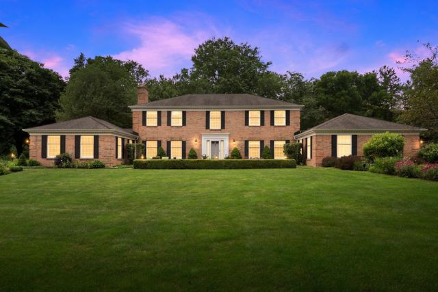 3 Bow Ln., Barrington Hills, IL 60010