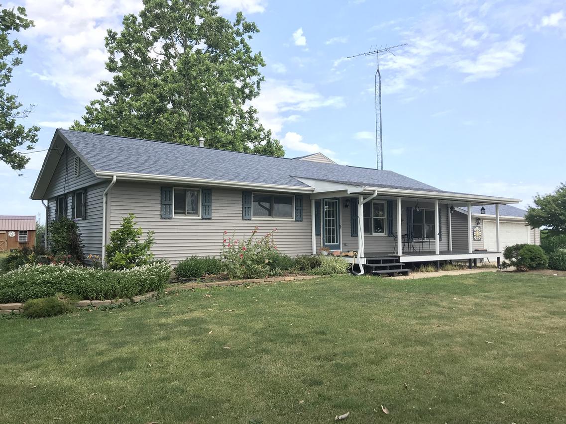 28633 N 200 E Rd., Ancona, IL 61311