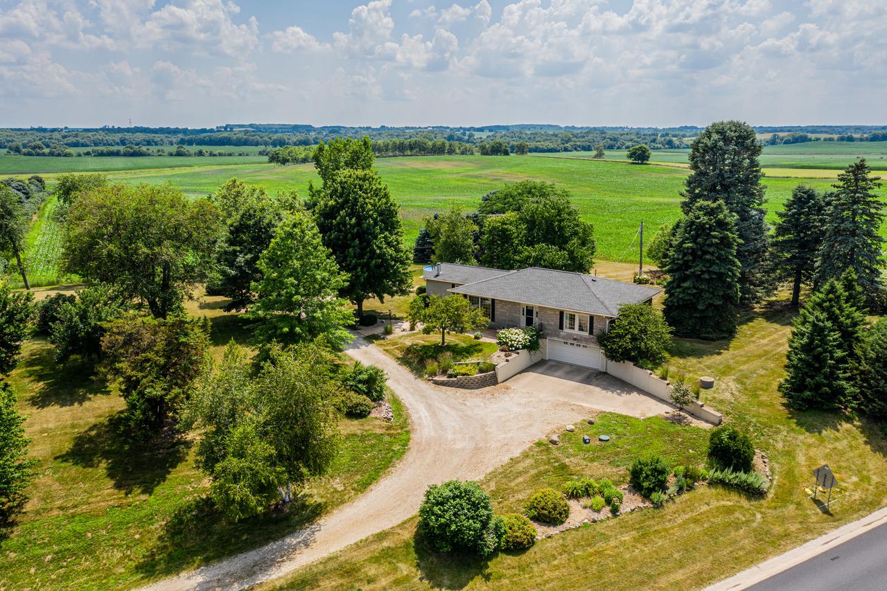 11402 Us Highway 6, Buda, IL 61314