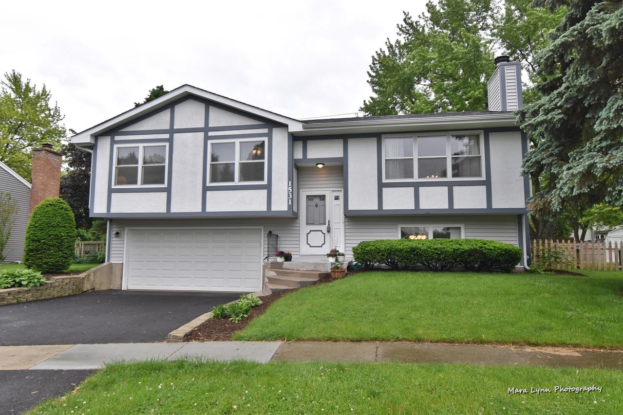 1531 Whitehall Ct., Batavia, IL 60510