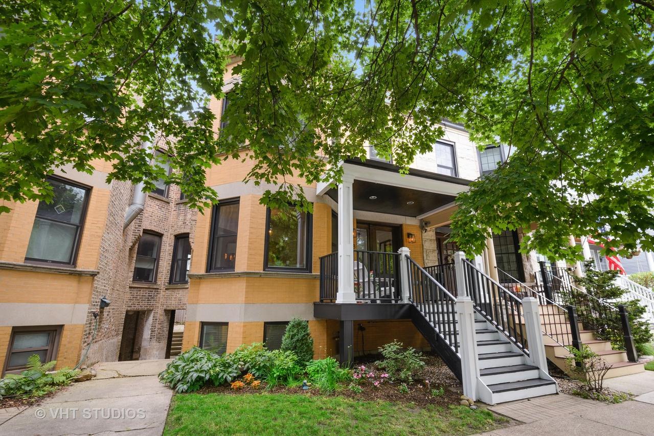1938 W Cuyler Ave., Chicago, IL 60613