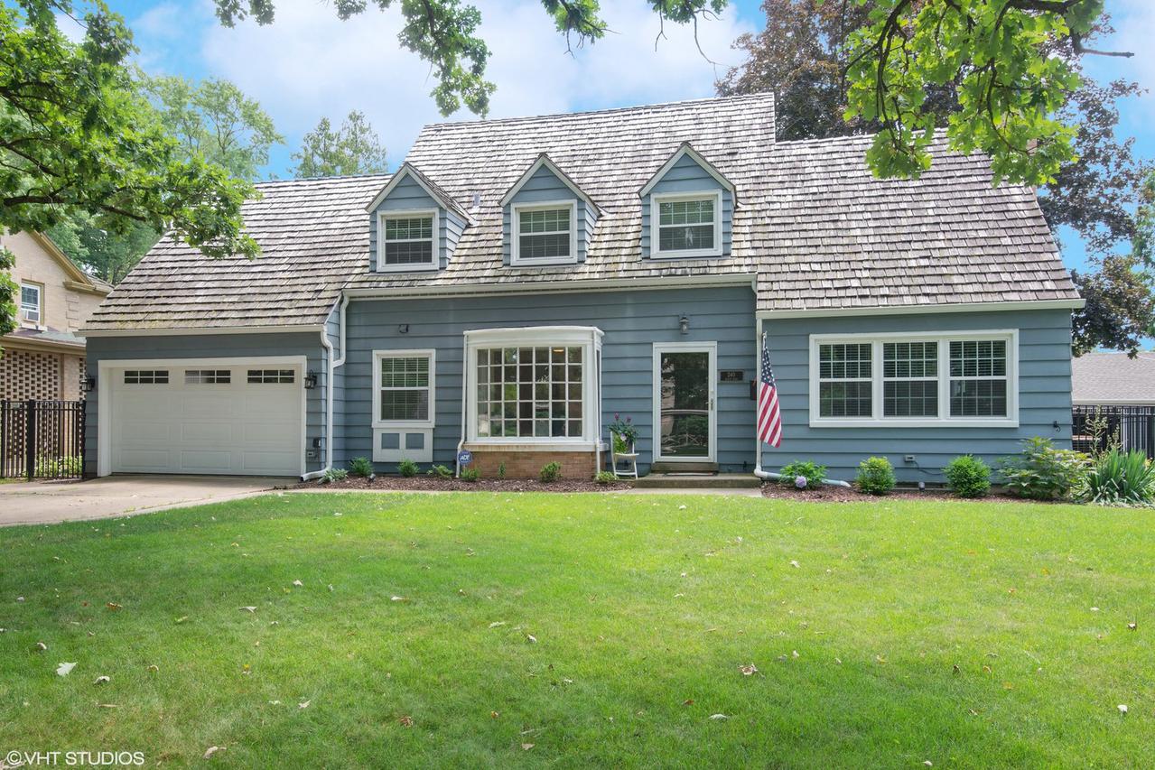 240 Rolfe Rd., Dekalb, IL 60115
