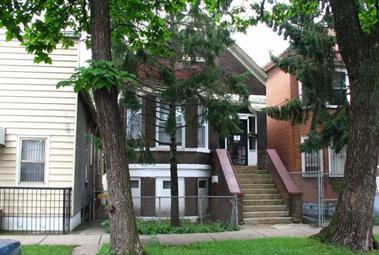 8740 S Escanaba Ave., Chicago, IL 60617