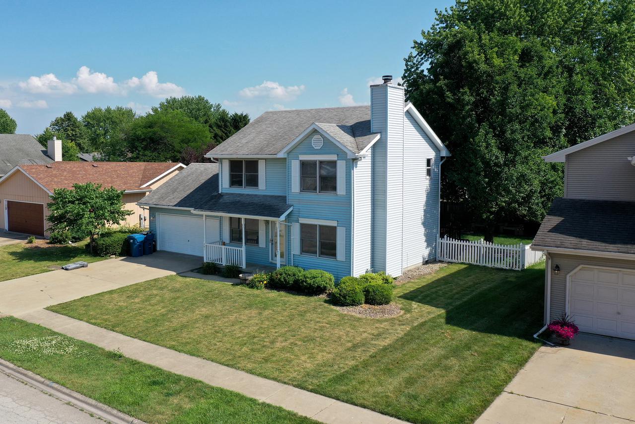 382 Princeton Ave., Bourbonnais, IL 60914