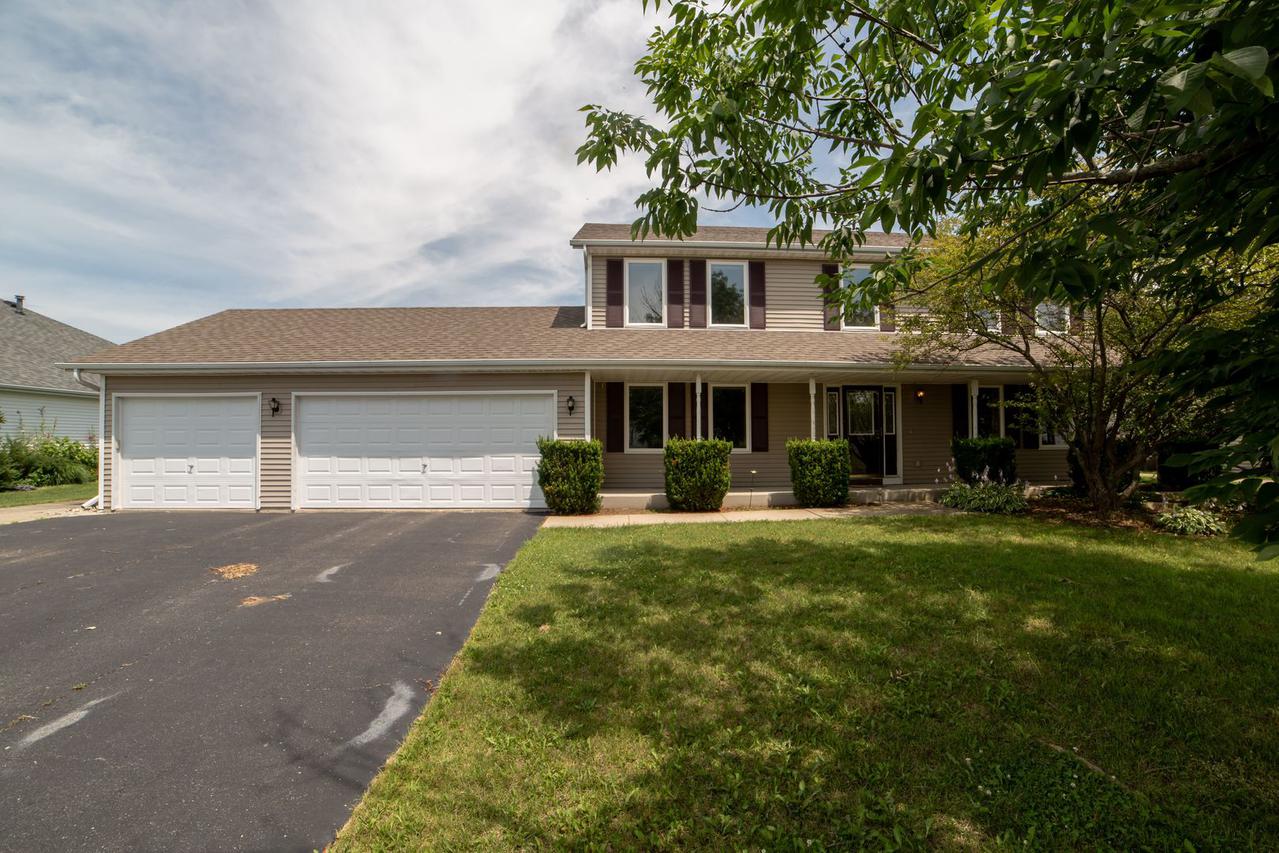 11027 Jasmine Dr., Roscoe, IL 61073