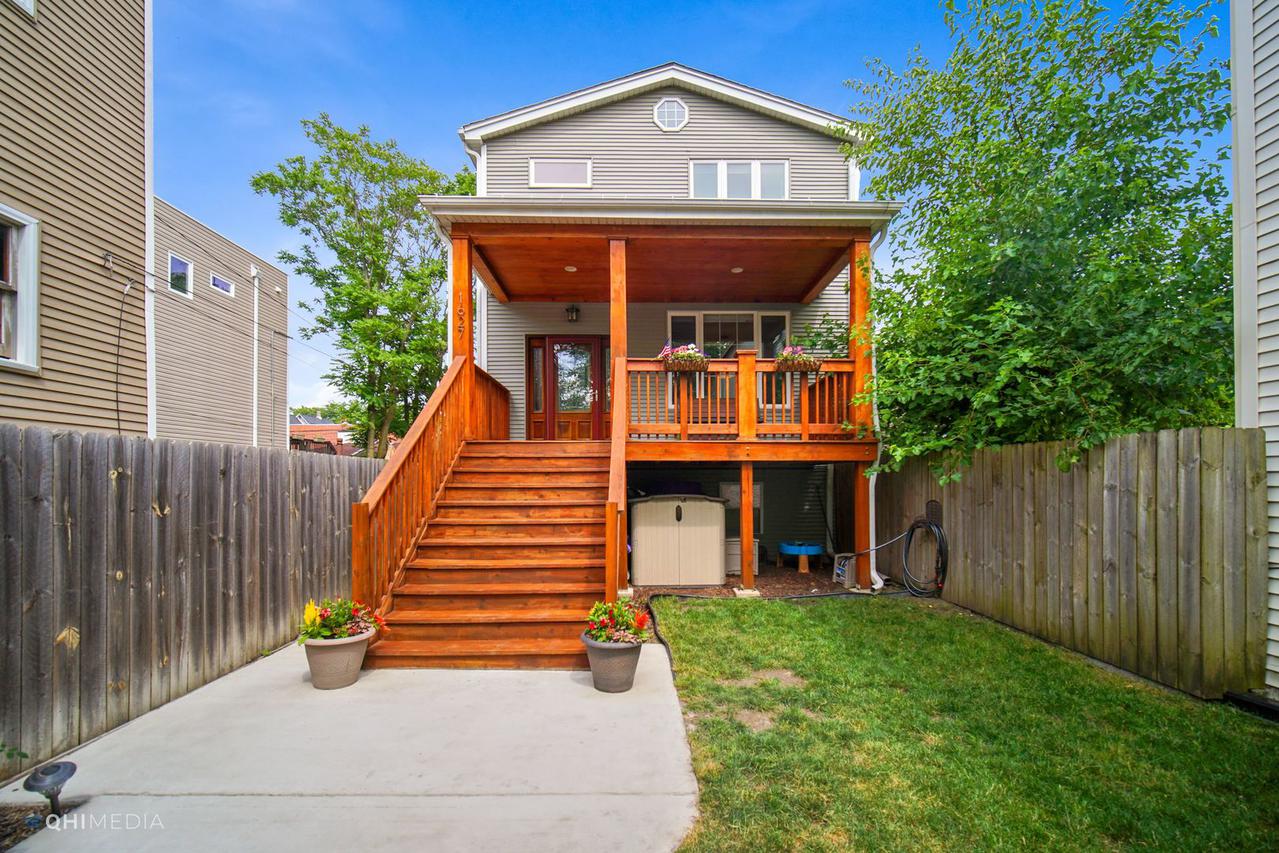 1627 N Saint Louis Ave., Chicago, IL 60647