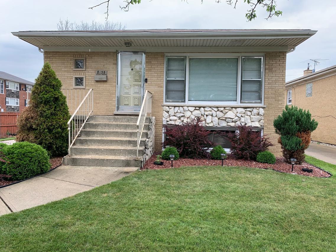 8138 Salisbury Ave., Lyons, IL 60534