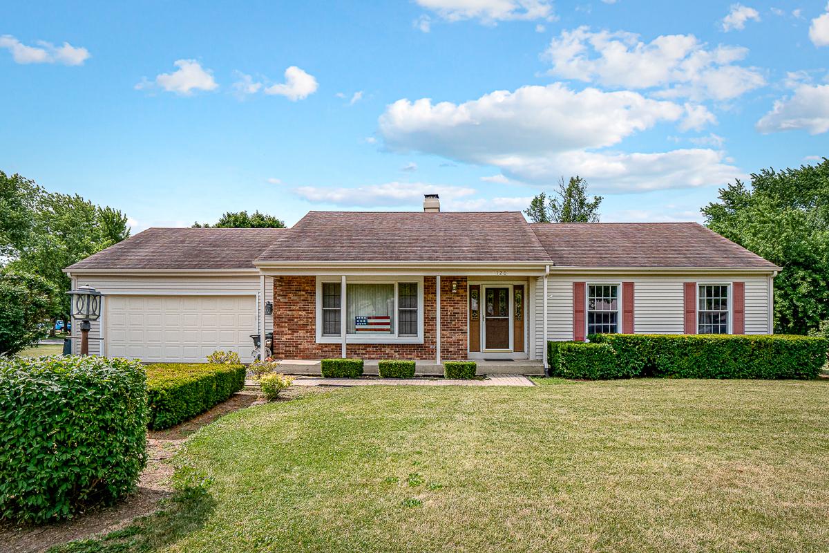 120 Strawberry Ln., Yorkville, IL 60560