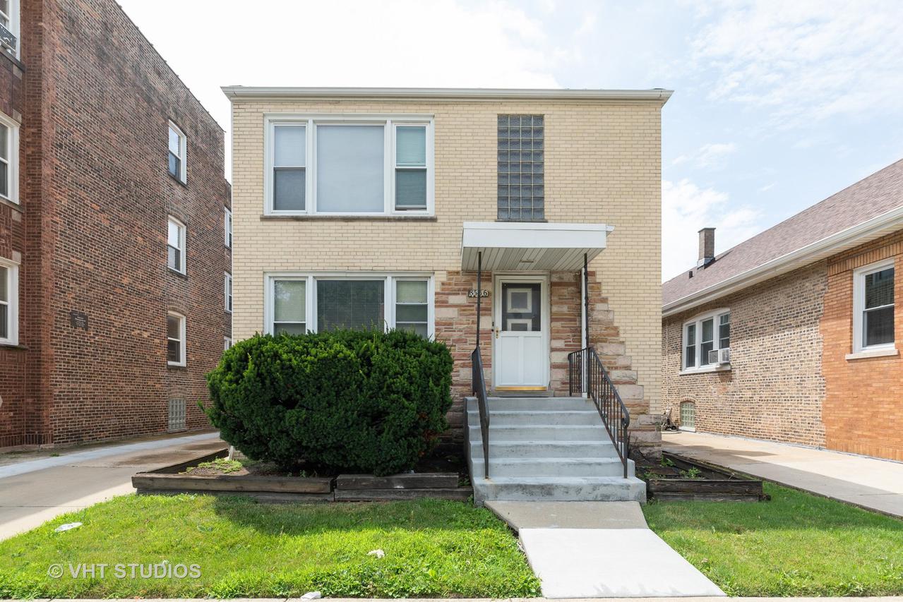 8556 S Yates Blvd., Chicago, IL 60617