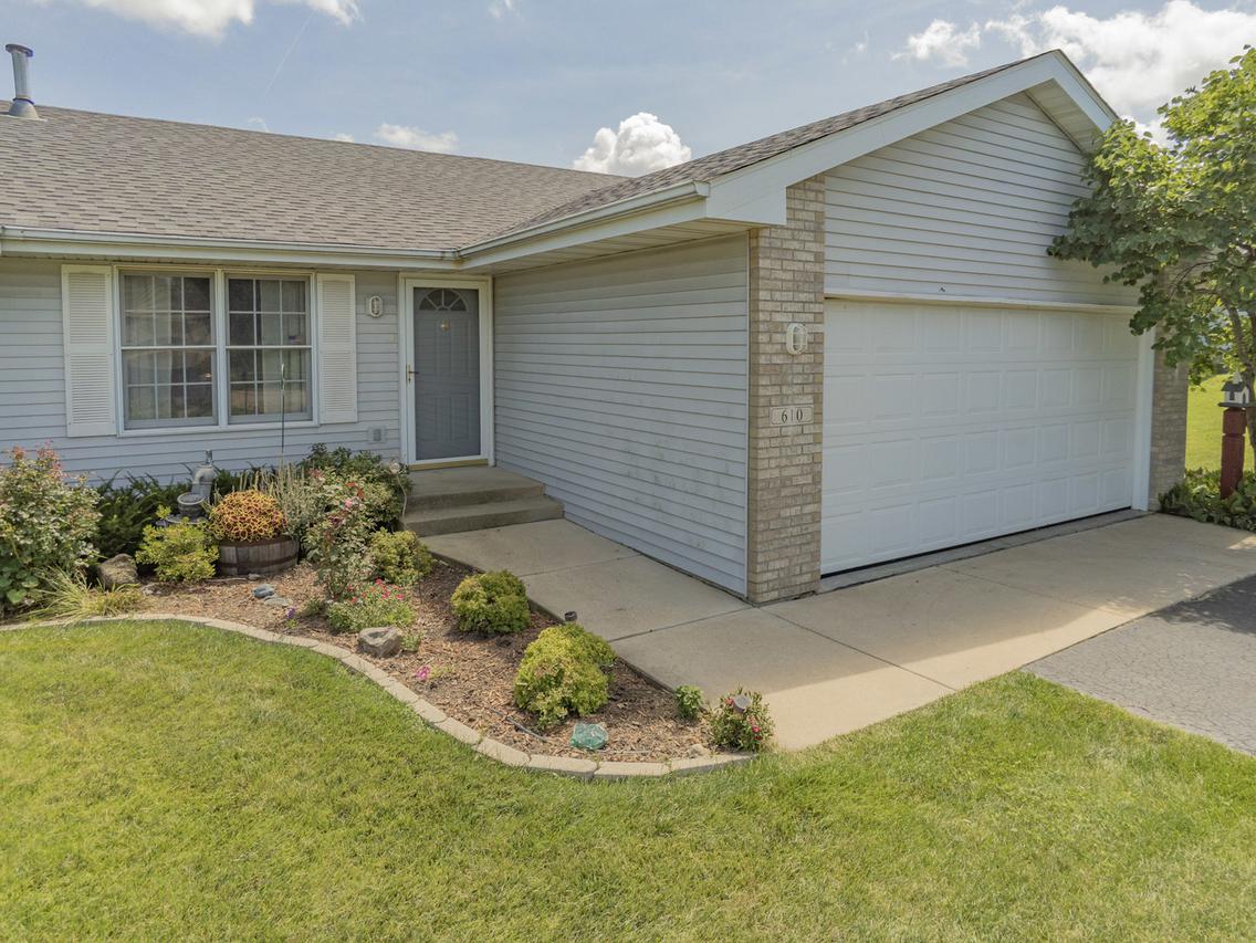 610 Dickerson Dr., Winnebago, IL 61088