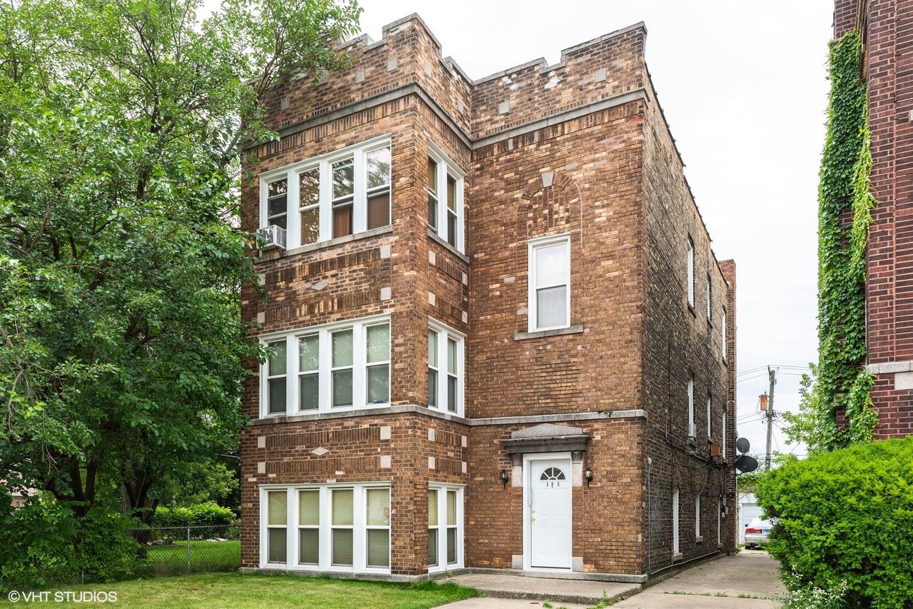305 Memorial Dr., Calumet City, IL 60409