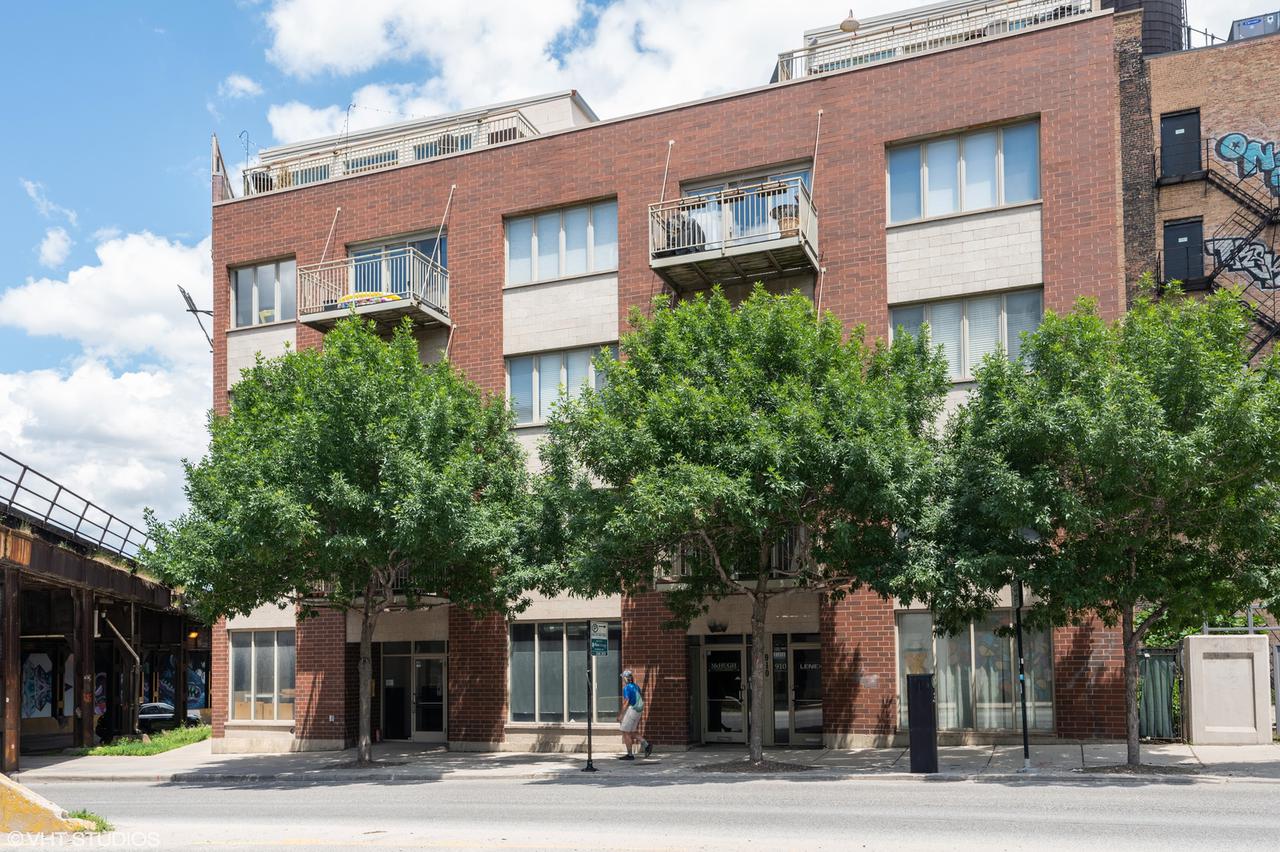 912 W Chicago Ave. #204, Chicago, IL 60642