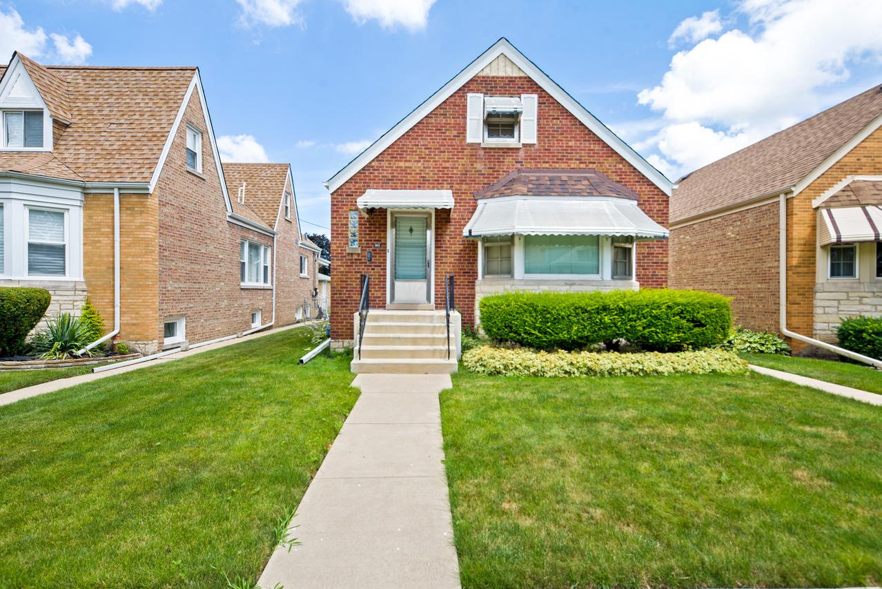4145 N Menard Ave., Chicago, IL 60634