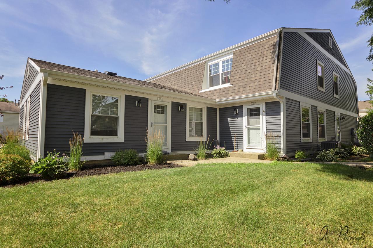 319 Farmingdale Cir., Vernon Hills, IL 60061