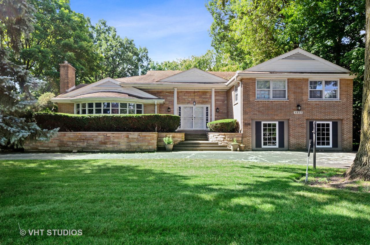 4833 W Pratt Ave., Lincolnwood, IL 60712